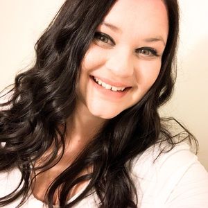 Meet your Posher, Tiffani